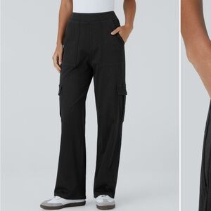 Halara Flex Mid Rise Pockets Straight Leg Cargo Jeans Petite Medium